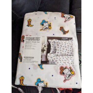 Peanuts Snoopy Queen Sheet Set